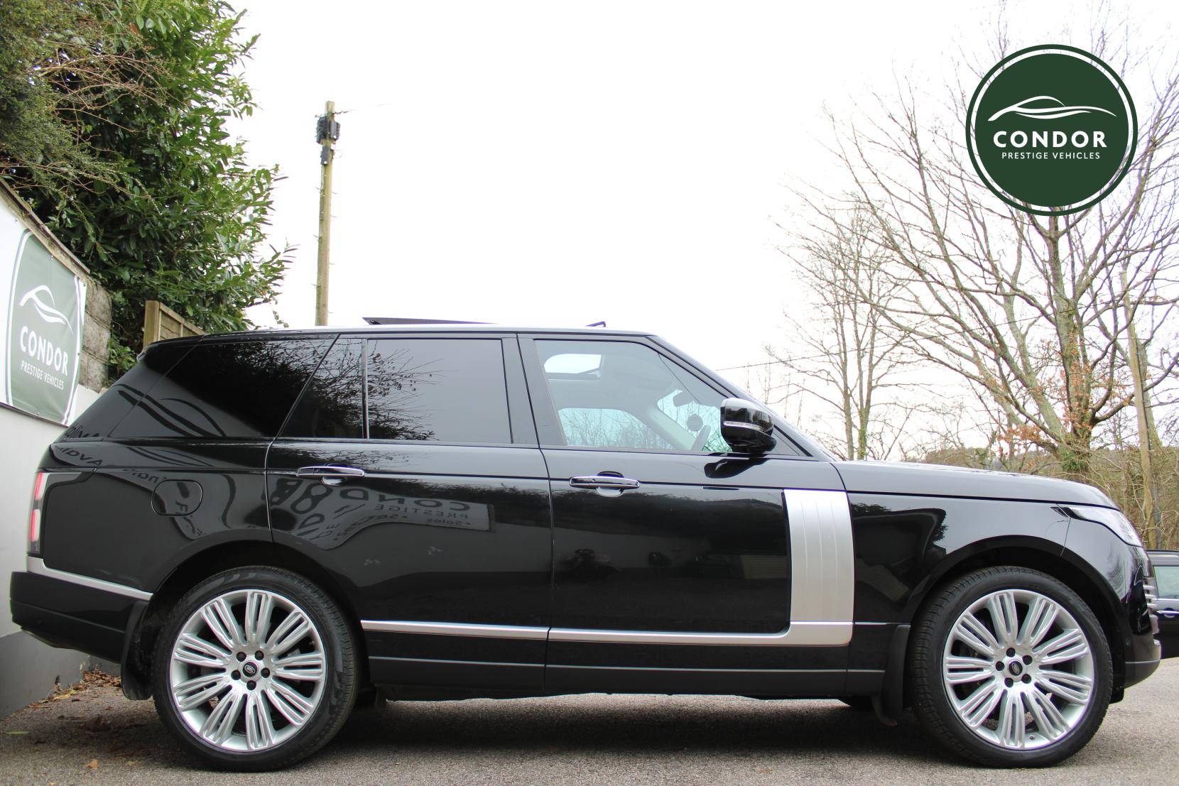 Land Rover Range Rover 4.4 SD V8 Autobiography SUV 5dr Diesel Auto 4WD Euro 6 (s/s) (339 ps)