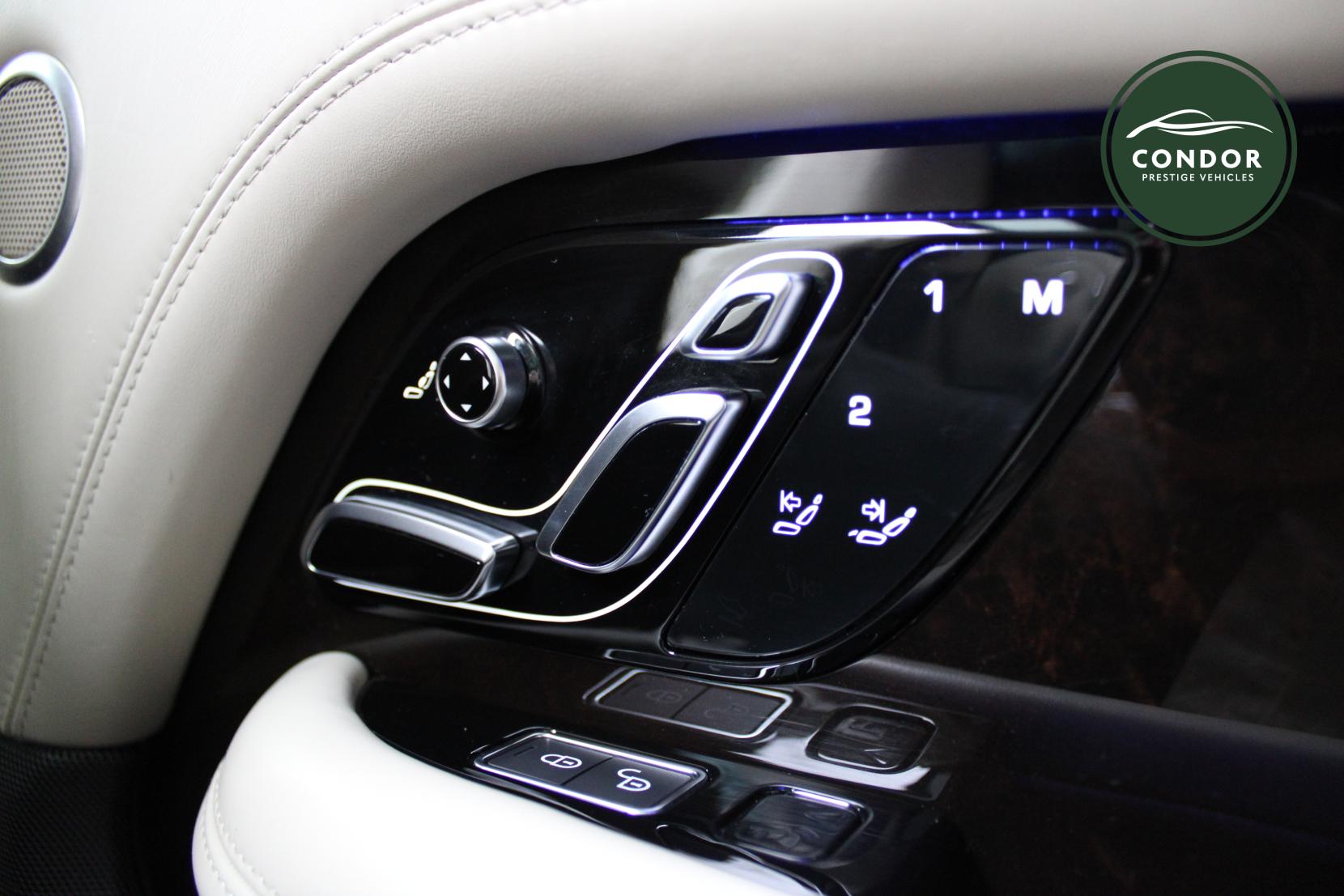 Land Rover Range Rover 4.4 SD V8 Autobiography SUV 5dr Diesel Auto 4WD Euro 6 (s/s) (339 ps)