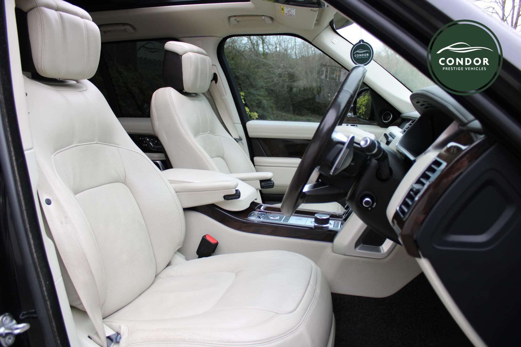 Land Rover Range Rover 4.4 SD V8 Autobiography SUV 5dr Diesel Auto 4WD Euro 6 (s/s) (339 ps)