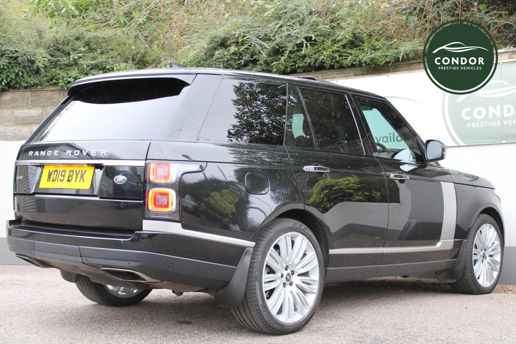 Land Rover Range Rover 4.4 SD V8 Autobiography SUV 5dr Diesel Auto 4WD Euro 6 (s/s) (339 ps)