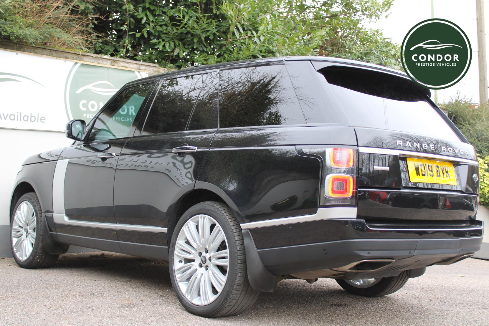 Land Rover Range Rover 4.4 SD V8 Autobiography SUV 5dr Diesel Auto 4WD Euro 6 (s/s) (339 ps)