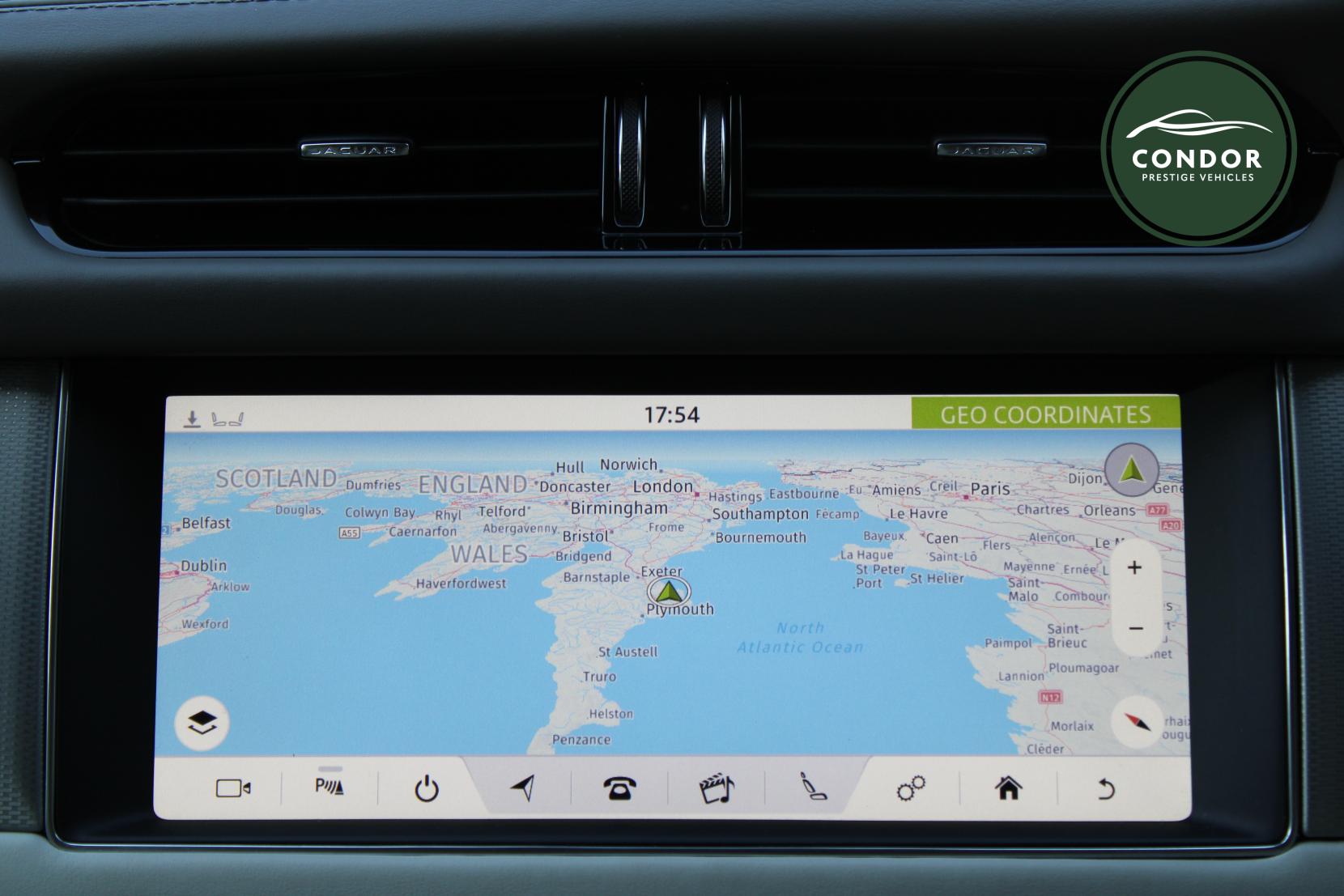 Jaguar XF 2.0i Portfolio GPF Sportbrake 5dr Petrol Auto Euro 6 (s/s) (250 ps)