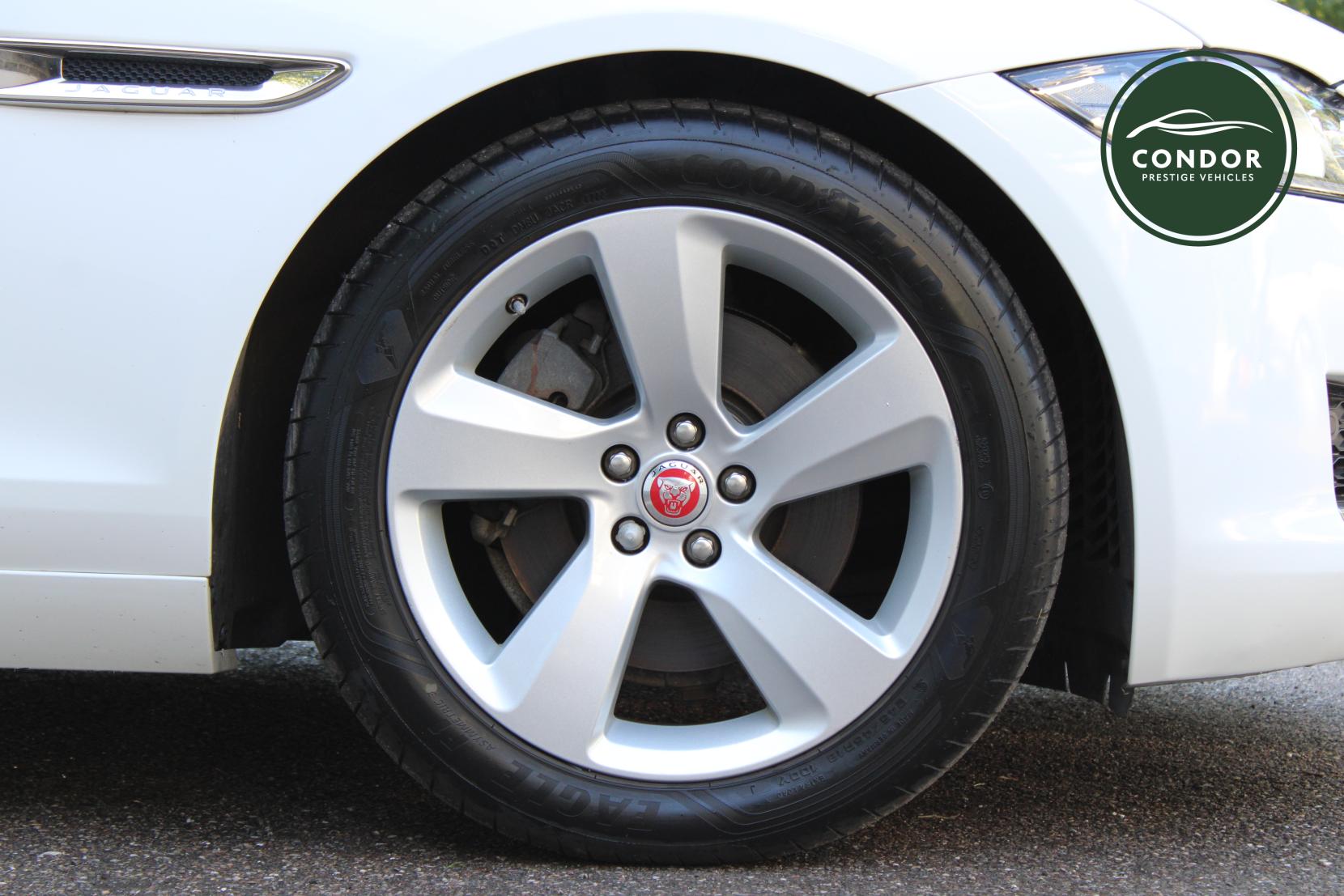 Jaguar XF 2.0i Portfolio GPF Sportbrake 5dr Petrol Auto Euro 6 (s/s) (250 ps)