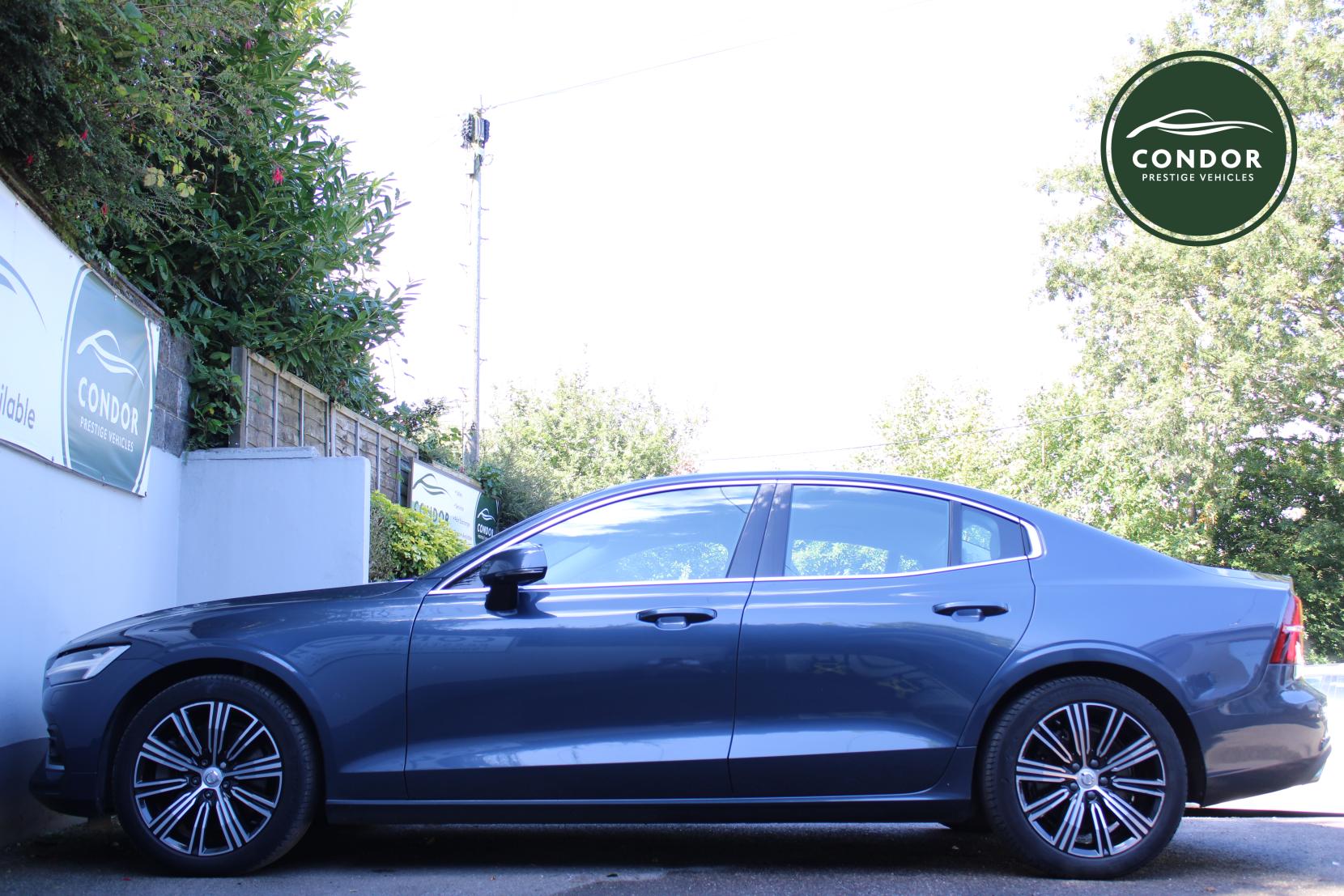 Volvo S60 2.0 B5 MHEV Inscription Saloon 4dr Petrol Hybrid Auto Euro 6 (s/s) (250 ps)