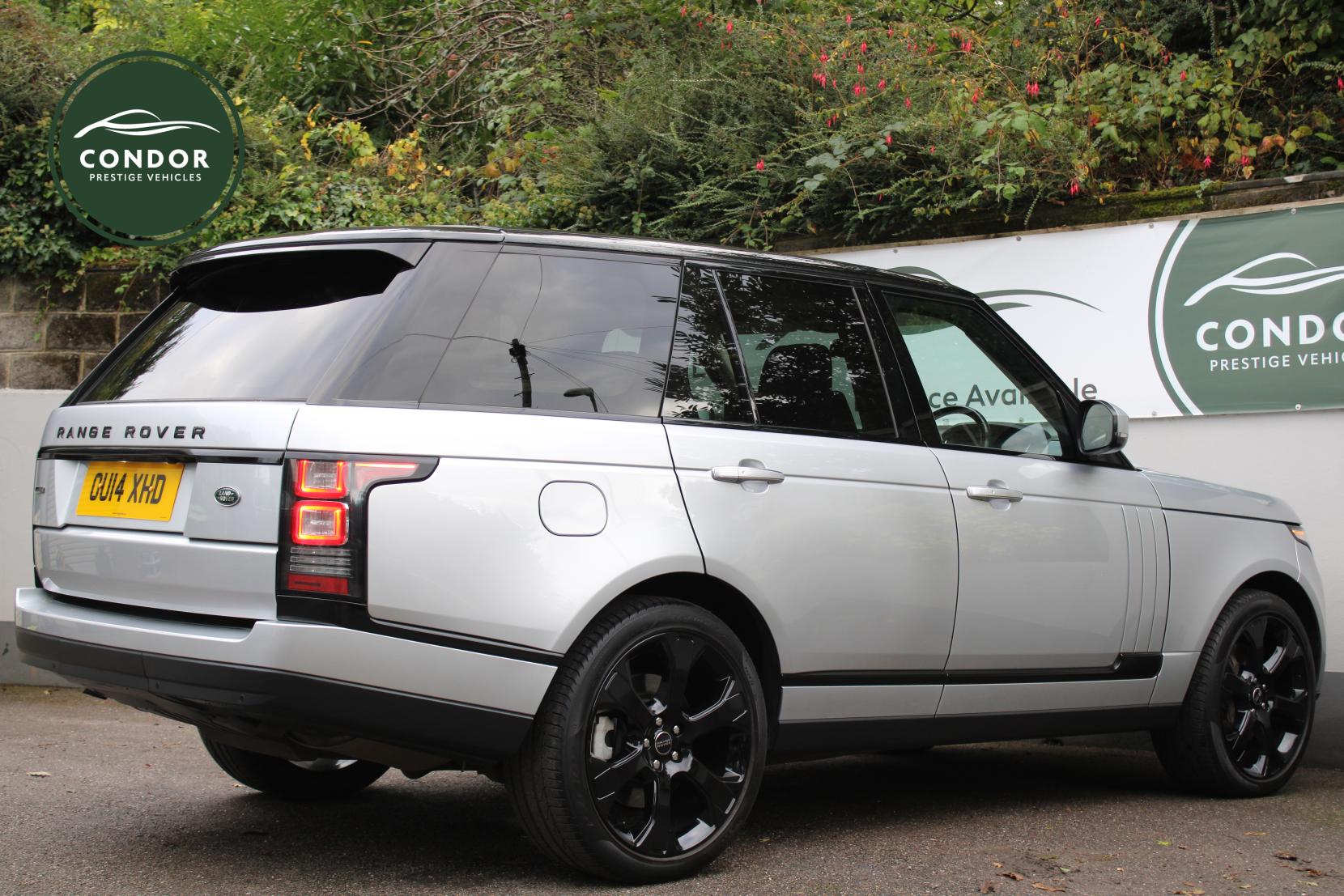 Land Rover Range Rover 4.4 SD V8 Vogue SE SUV 5dr Diesel Auto 4WD Euro 5 (339 ps)