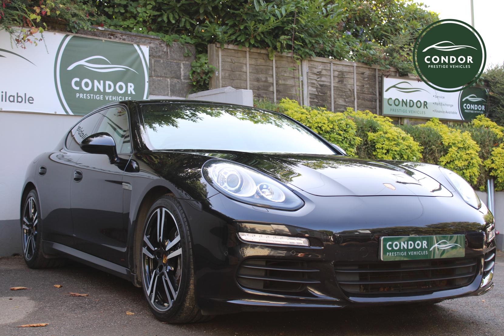 Porsche Panamera 3.0D V6 Hatchback 5dr Diesel TiptronicS Euro 5 (s/s) (300 ps)