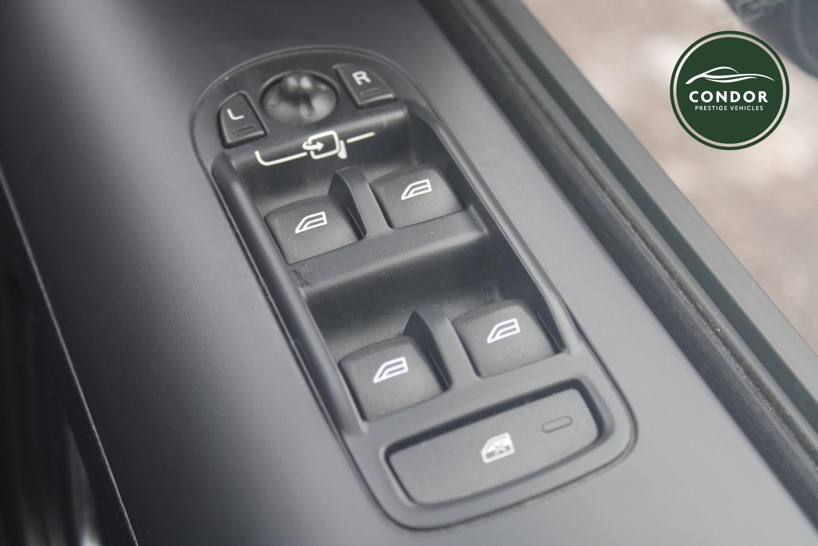 Land Rover Freelander 2 2.2 SD4 Metropolis SUV 5dr Diesel CommandShift 4WD Euro 5 (190 ps)