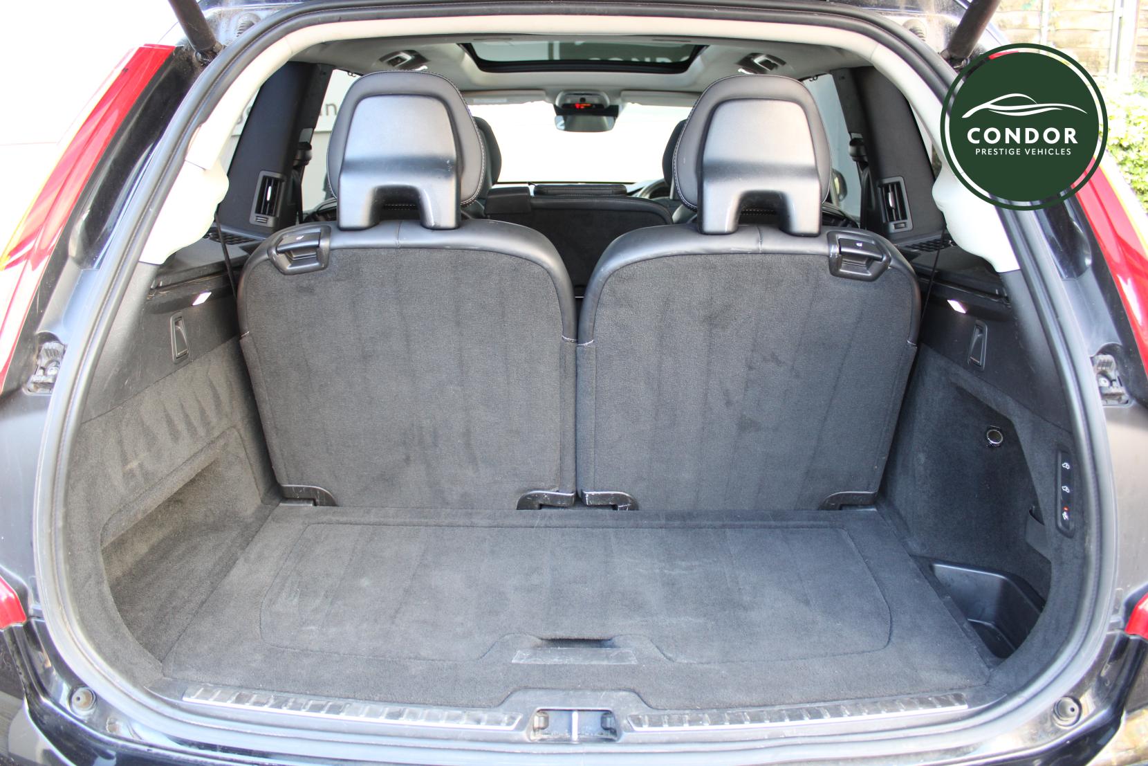 Volvo XC90 2.0h T8 Twin Engine Recharge 11.6kWh Inscription Pro SUV 5dr Petrol Plug-in Hybrid Auto 4WD Euro 6 (s/s) (390 ps)