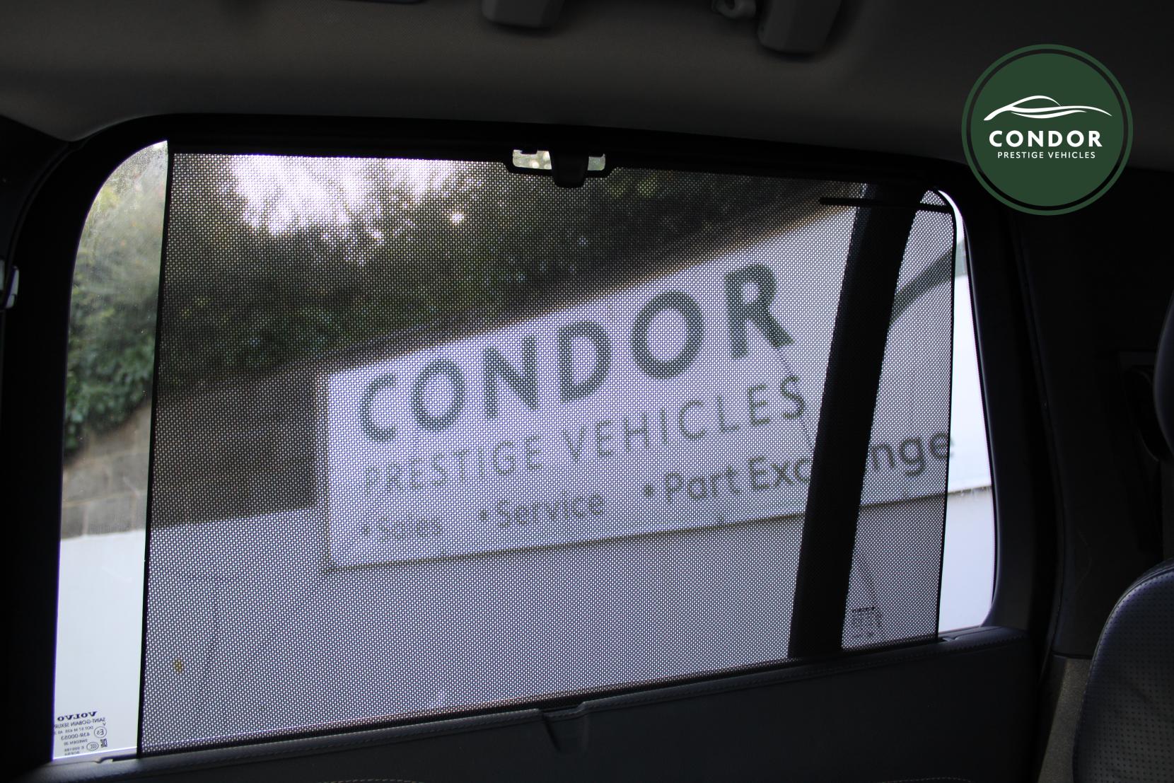 Volvo XC90 2.0h T8 Twin Engine Recharge 11.6kWh Inscription Pro SUV 5dr Petrol Plug-in Hybrid Auto 4WD Euro 6 (s/s) (390 ps)