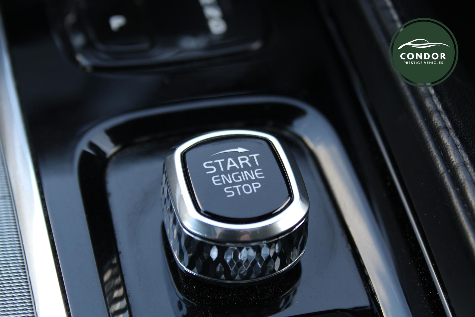 Volvo XC90 2.0h T8 Twin Engine Recharge 11.6kWh Inscription Pro SUV 5dr Petrol Plug-in Hybrid Auto 4WD Euro 6 (s/s) (390 ps)