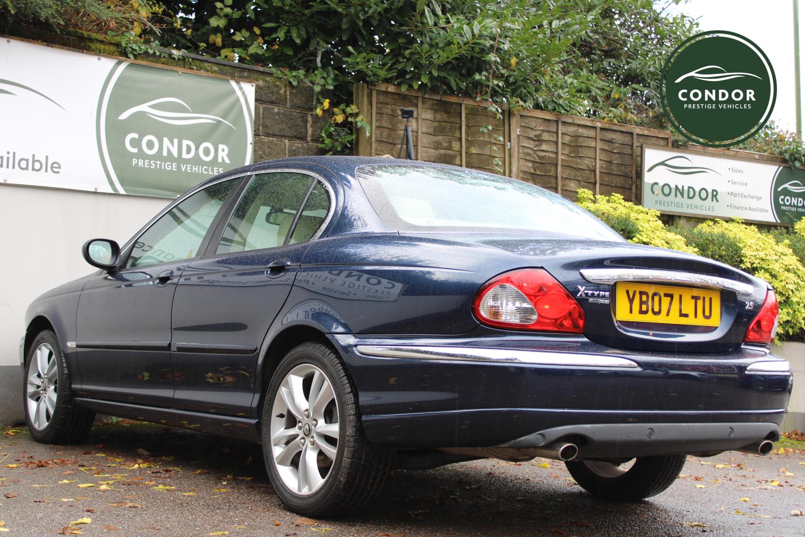 Jaguar X-Type 2.5 V6 SE Saloon 4dr Petrol Manual (AWD) (234 g/km, 194 bhp)