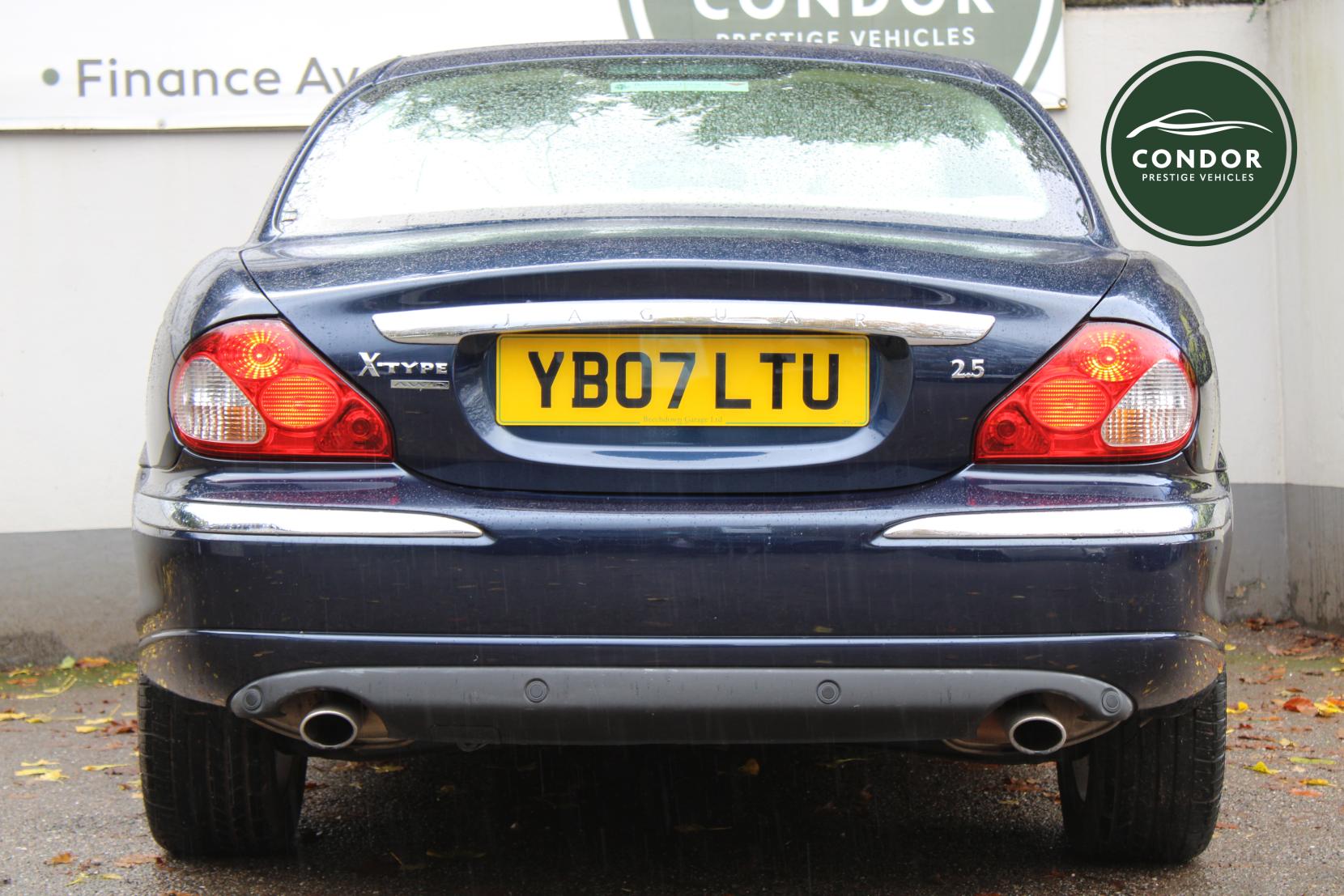 Jaguar X-Type 2.5 V6 SE Saloon 4dr Petrol Manual (AWD) (234 g/km, 194 bhp)
