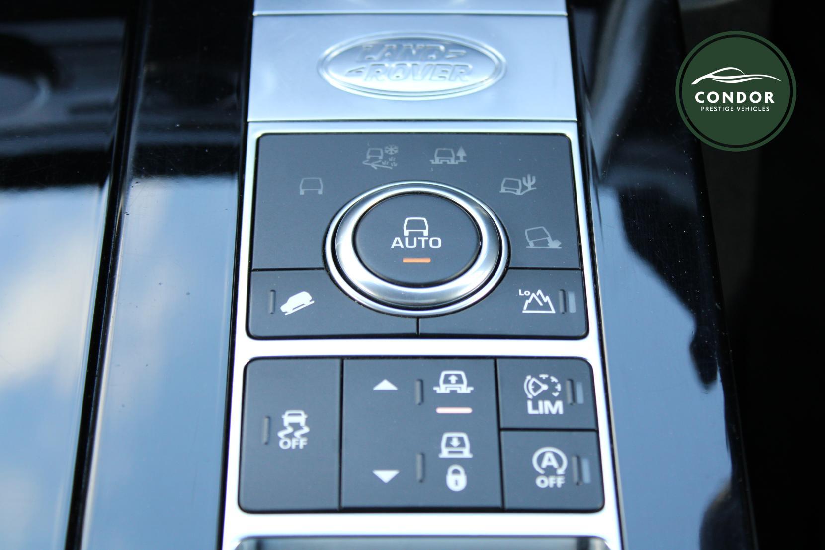 Land Rover Discovery 3.0 TD V6 HSE Luxury SUV 5dr Diesel Auto 4WD Euro 6 (s/s) (258 ps)