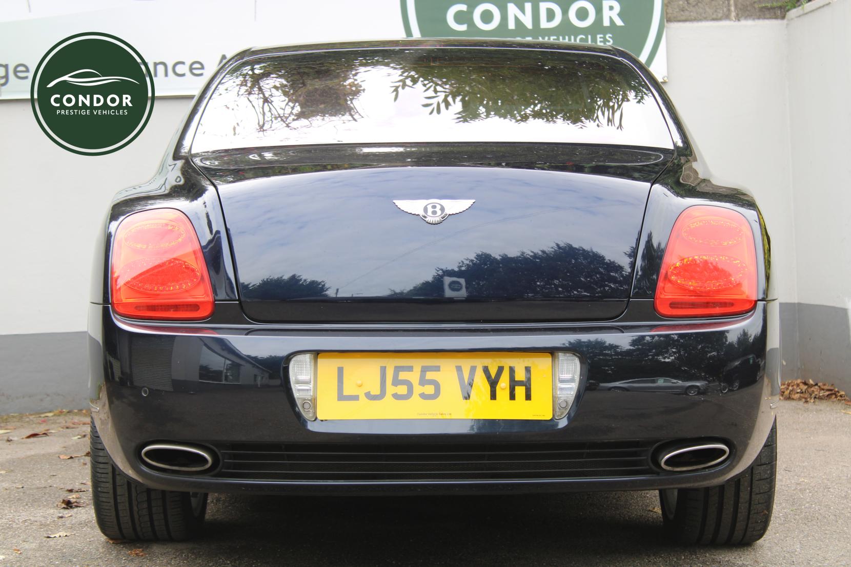 Bentley Continental 6.0 W12 Flying Spur Saloon 4dr Petrol Auto 4WD Euro 4 (560 ps)