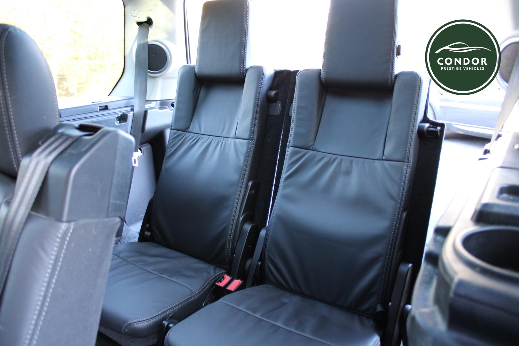 Land Rover Discovery 4 3.0 SD V6 HSE Luxury SUV 5dr Diesel Auto 4WD Euro 5 (s/s) (255 bhp)