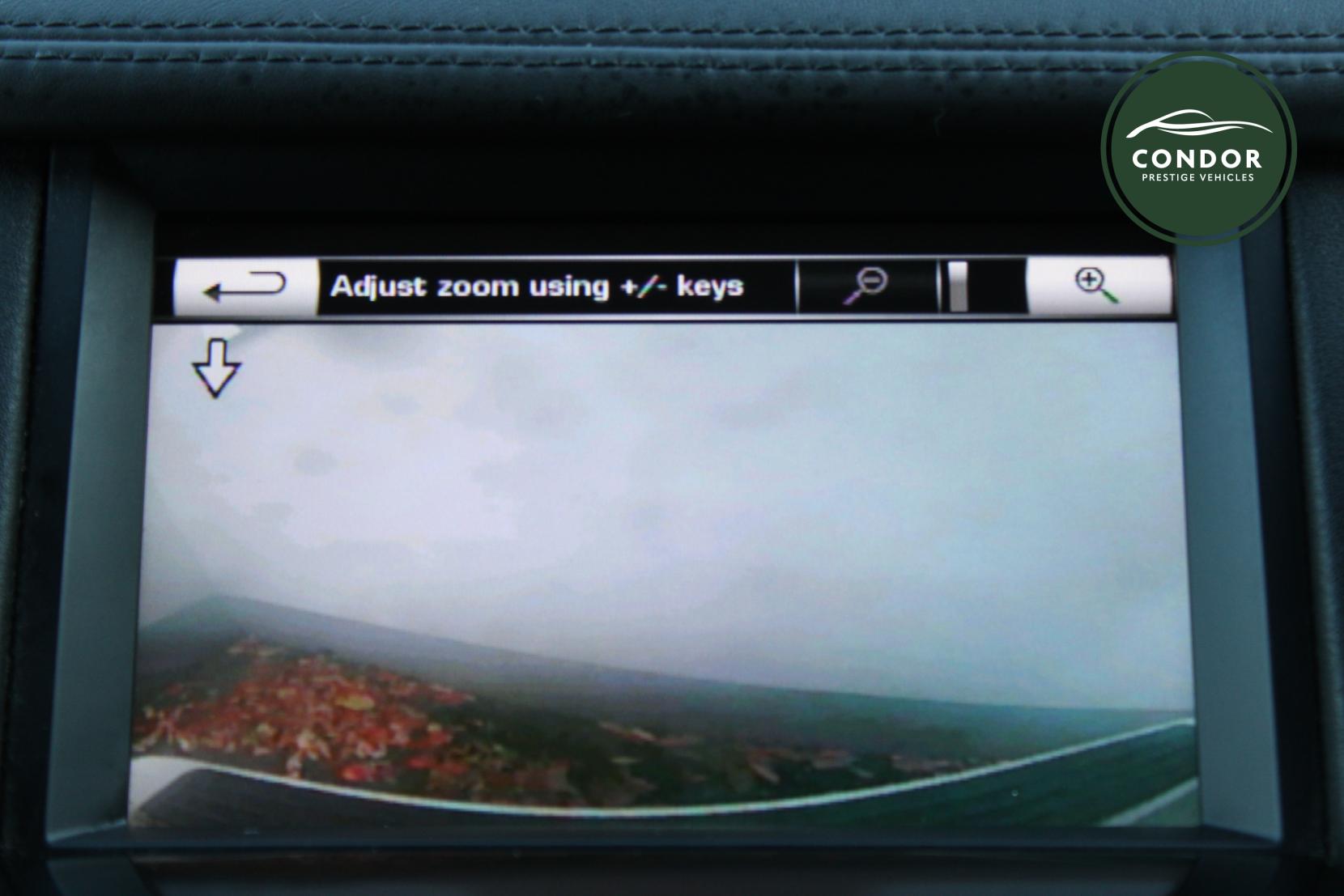 Land Rover Discovery 4 3.0 SD V6 HSE Luxury SUV 5dr Diesel Auto 4WD Euro 5 (s/s) (255 bhp)