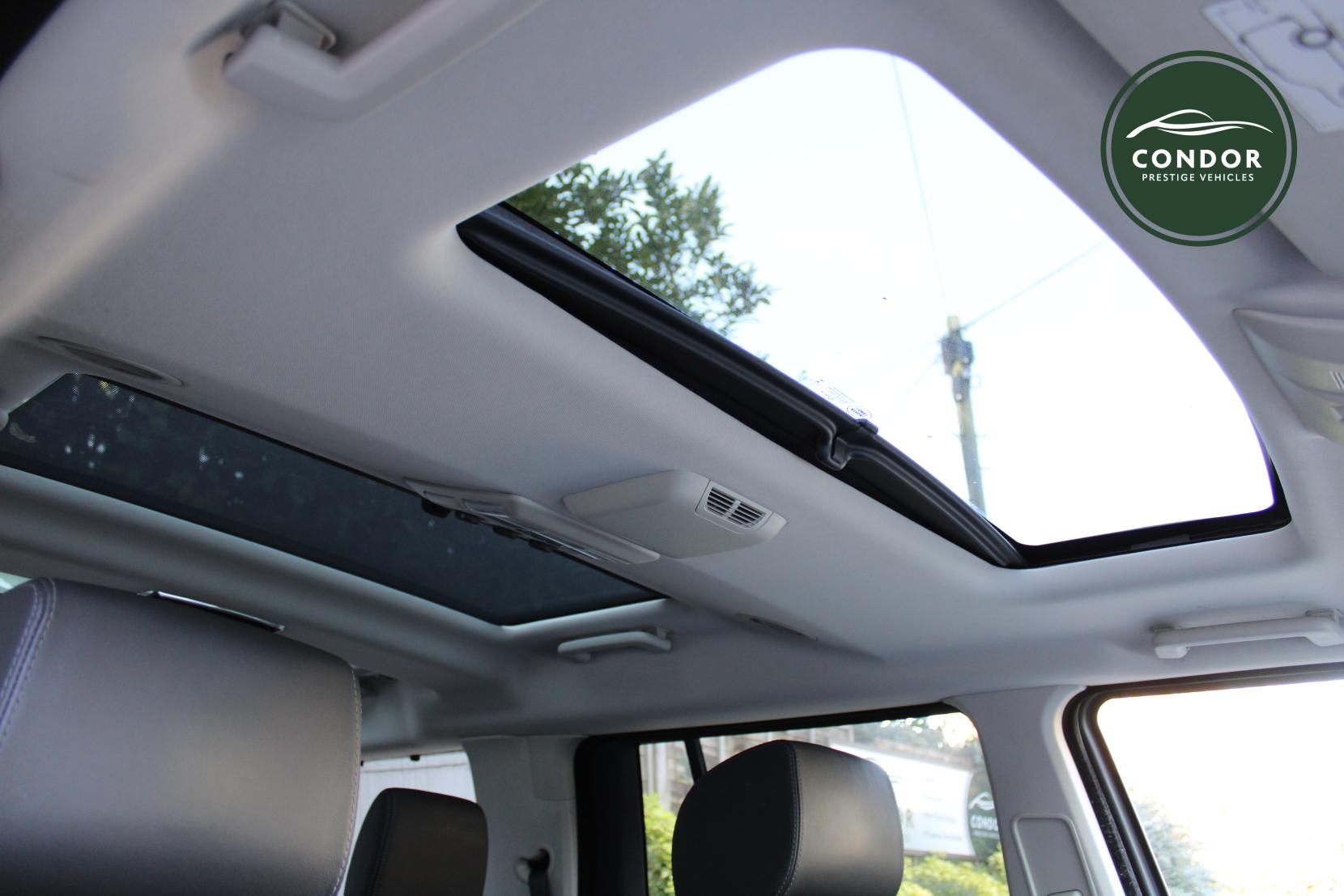 Land Rover Discovery 4 3.0 SD V6 HSE Luxury SUV 5dr Diesel Auto 4WD Euro 5 (s/s) (255 bhp)