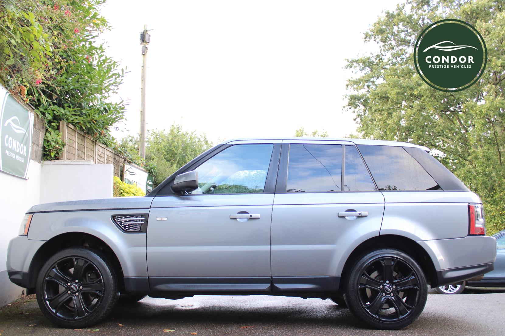 Land Rover Range Rover Sport 3.0 SD V6 HSE Luxury SUV 5dr Diesel Auto 4WD Euro 5 (255 bhp)