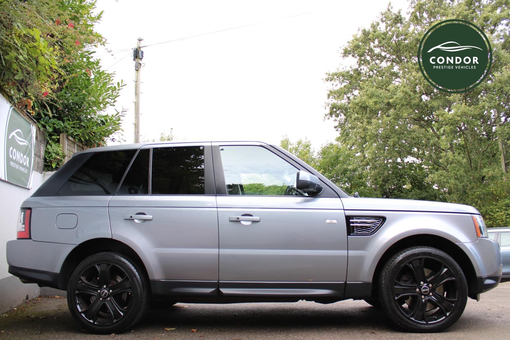Land Rover Range Rover Sport 3.0 SD V6 HSE Luxury SUV 5dr Diesel Auto 4WD Euro 5 (255 bhp)