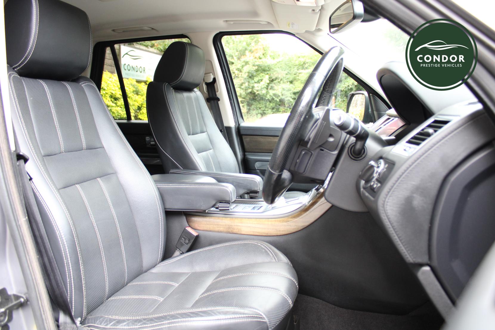 Land Rover Range Rover Sport 3.0 SD V6 HSE Luxury SUV 5dr Diesel Auto 4WD Euro 5 (255 bhp)