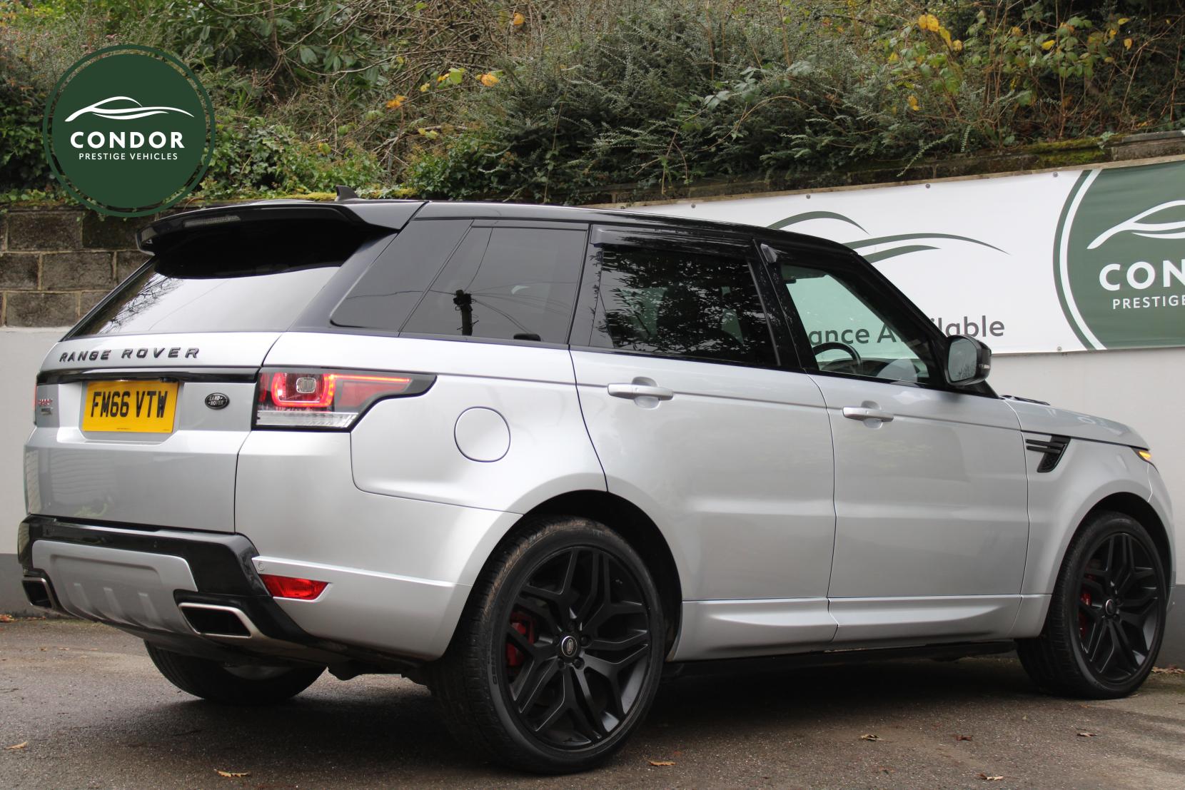 Land Rover Range Rover Sport 3.0 SD V6 Autobiography Dynamic SUV 5dr Diesel Auto 4WD Euro 6 (s/s) (306 ps)