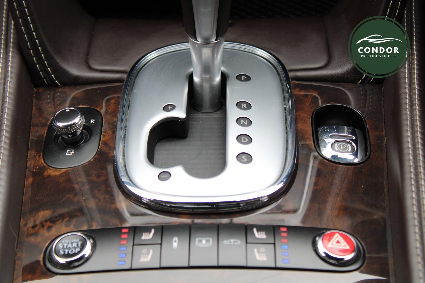 Bentley Flying Spur 6.0 W12 Saloon 4dr Petrol Auto 4WD Euro 5 (625 ps)