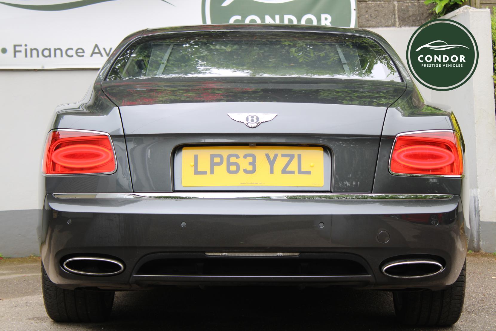 Bentley Flying Spur 6.0 W12 Saloon 4dr Petrol Auto 4WD Euro 5 (625 ps)