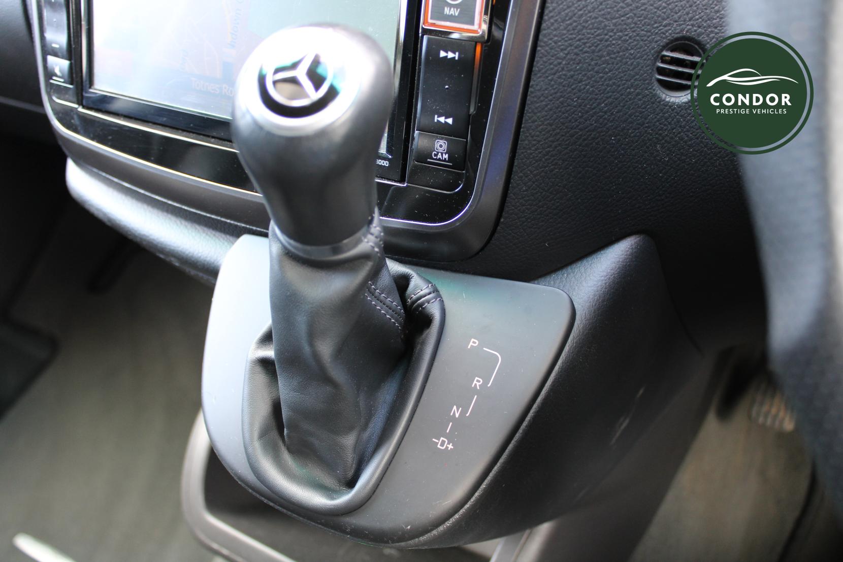 Mercedes-Benz Viano 3.0 CDI Ambiente MPV 5dr Diesel Automatic RWD L1 H1 (226 g/km, 224 bhp)