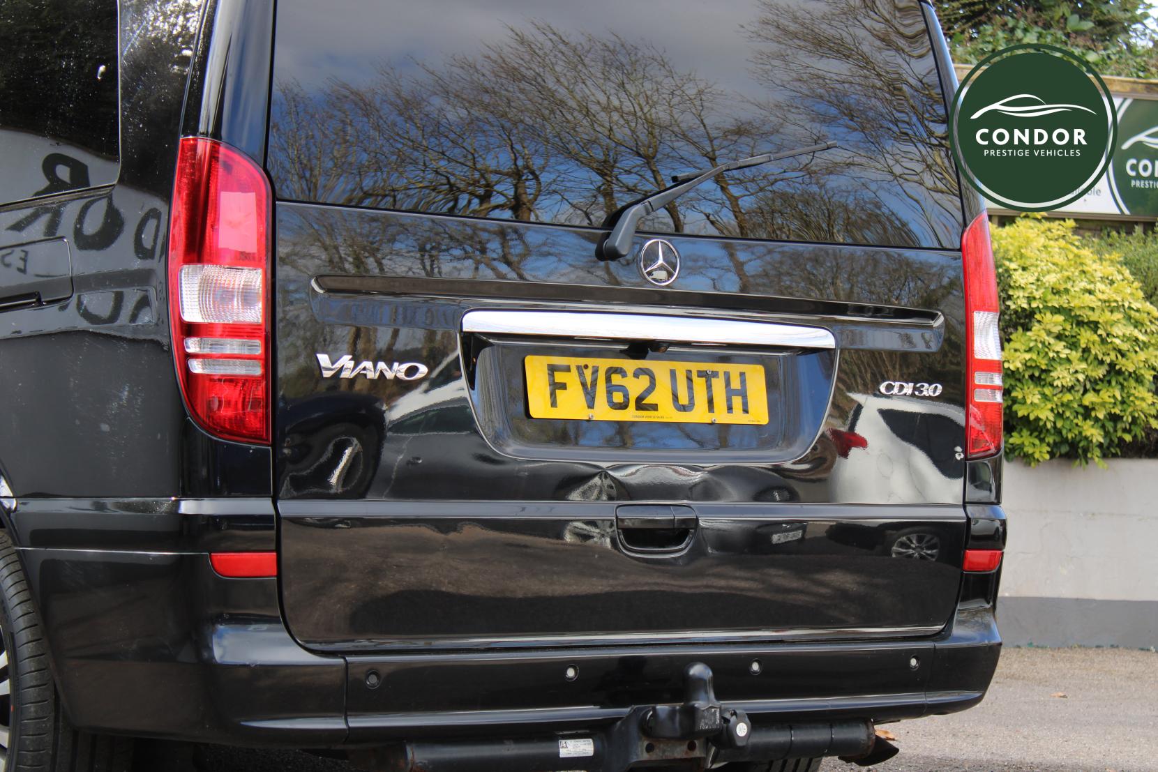 Mercedes-Benz Viano 3.0 CDI Ambiente MPV 5dr Diesel Automatic RWD L1 H1 (226 g/km, 224 bhp)