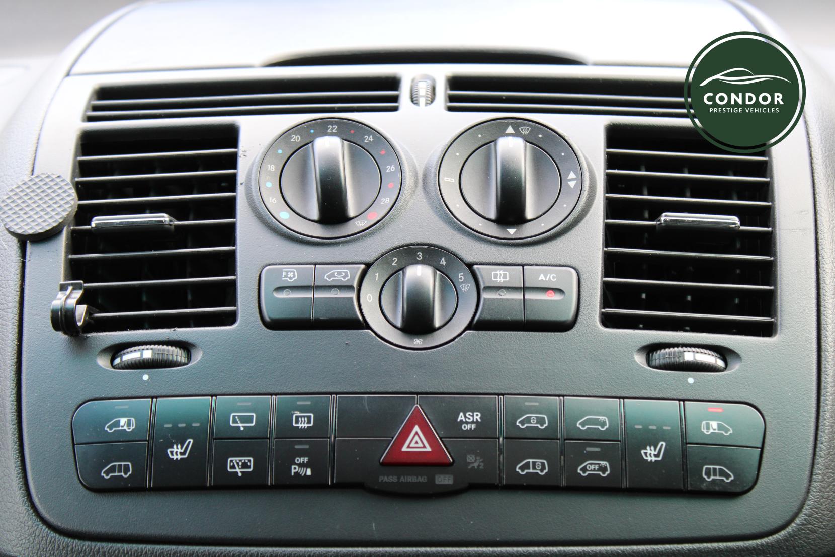 Mercedes-Benz Viano 3.0 CDI Ambiente MPV 5dr Diesel Automatic RWD L1 H1 (226 g/km, 224 bhp)