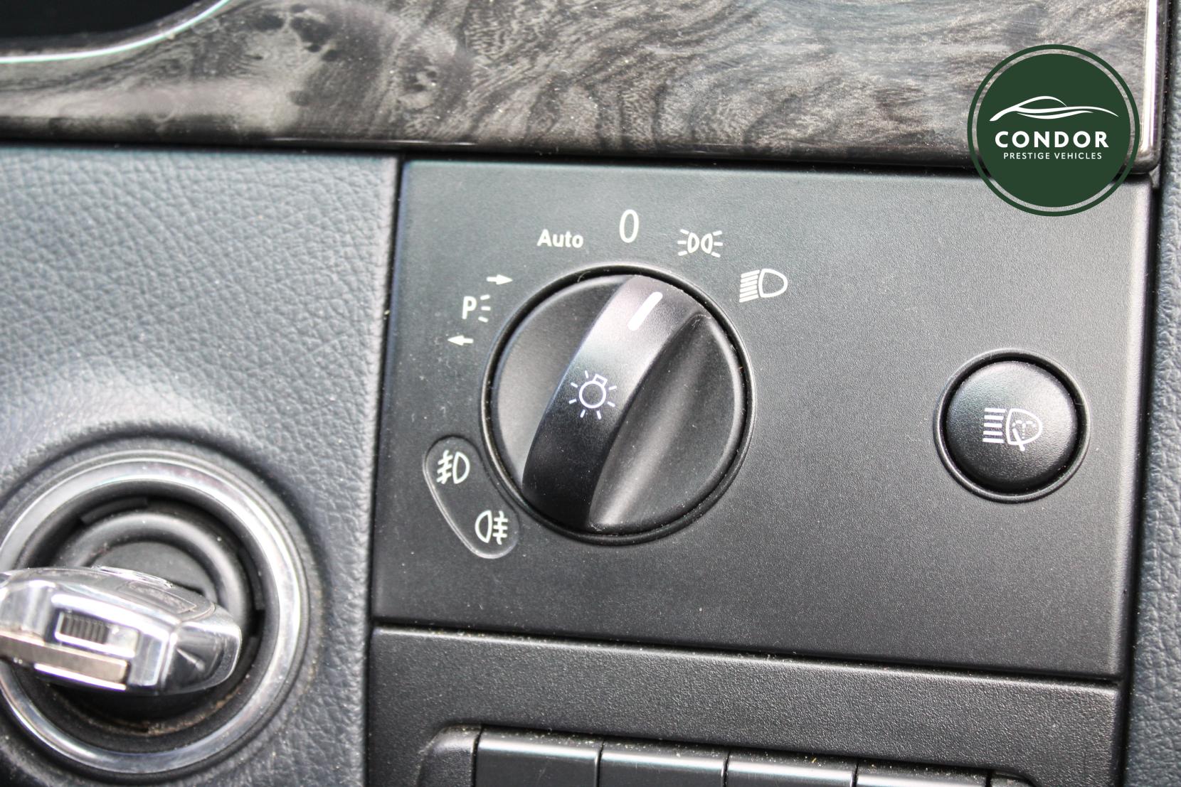 Mercedes-Benz Viano 3.0 CDI Ambiente MPV 5dr Diesel Automatic RWD L1 H1 (226 g/km, 224 bhp)