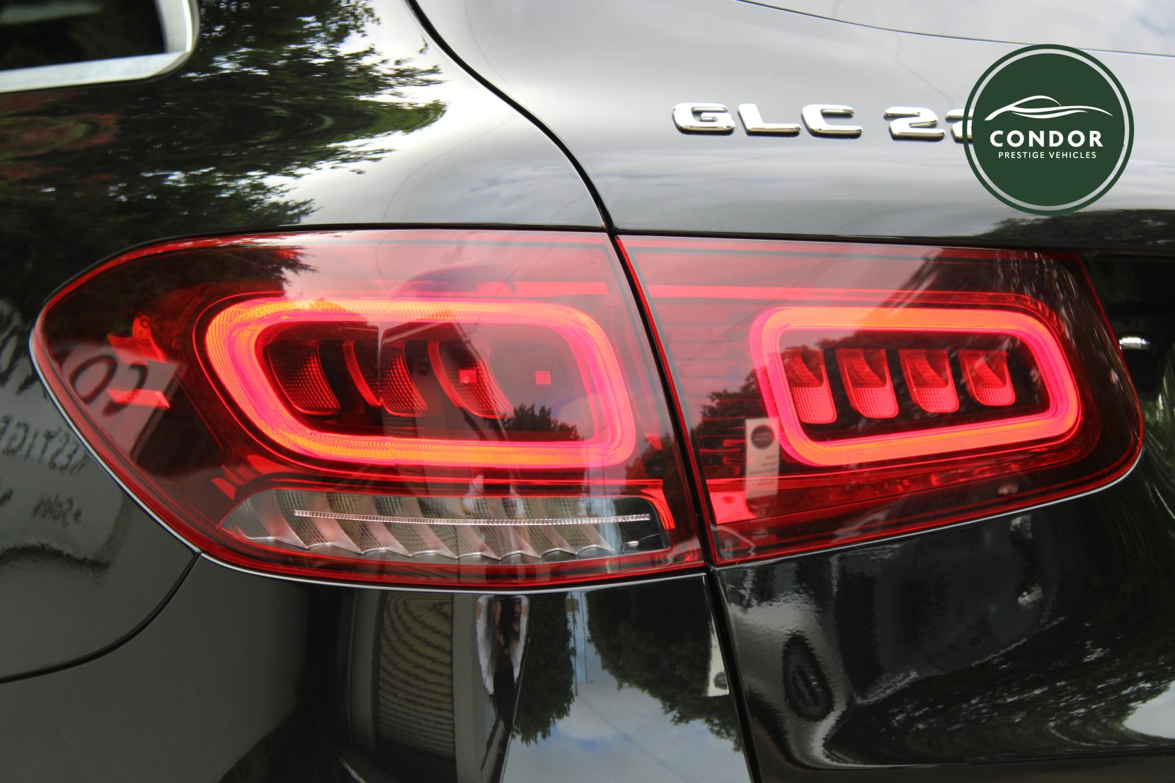 Mercedes-Benz GLC 2.0 GLC220d Sport SUV 5dr Diesel G-Tronic+ 4MATIC Euro 6 (s/s) (194 ps)