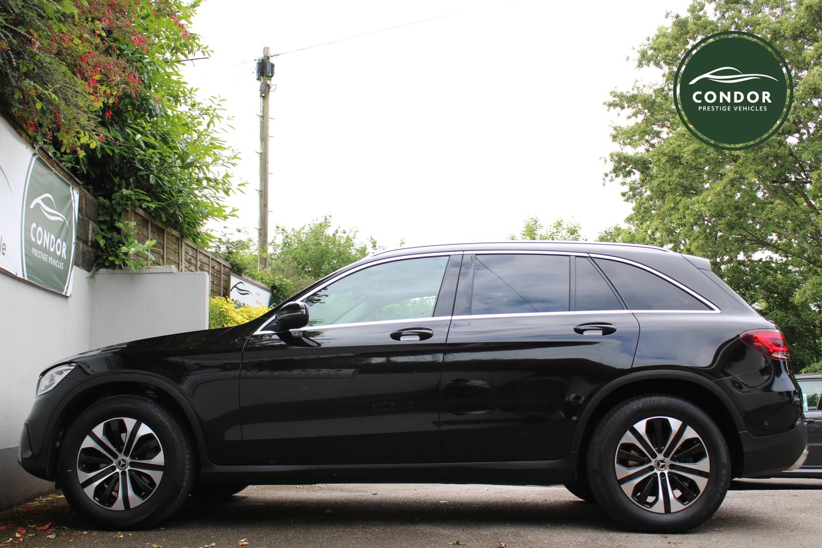 Mercedes-Benz GLC 2.0 GLC220d Sport SUV 5dr Diesel G-Tronic+ 4MATIC Euro 6 (s/s) (194 ps)