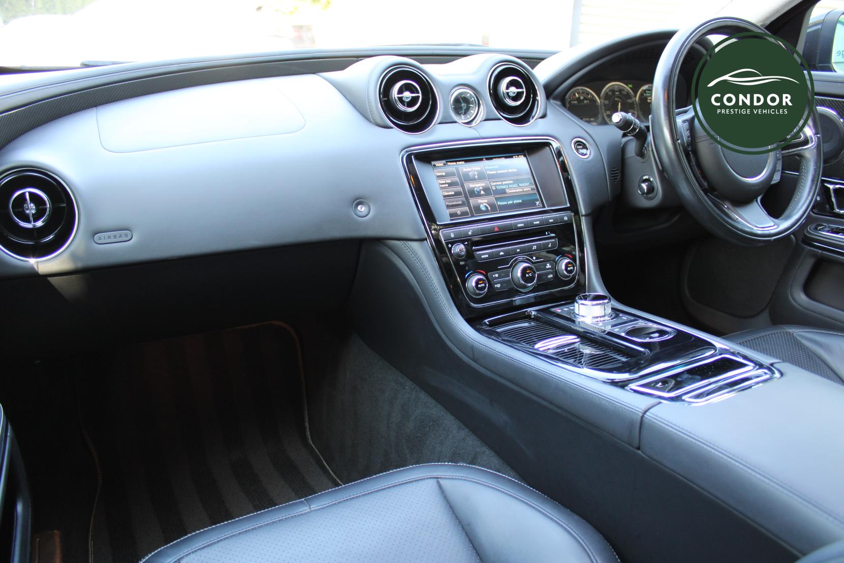 Jaguar XJ 3.0 V6 Portfolio Saloon 4dr Petrol Auto Euro 5 (s/s) (LWB) (340 ps)