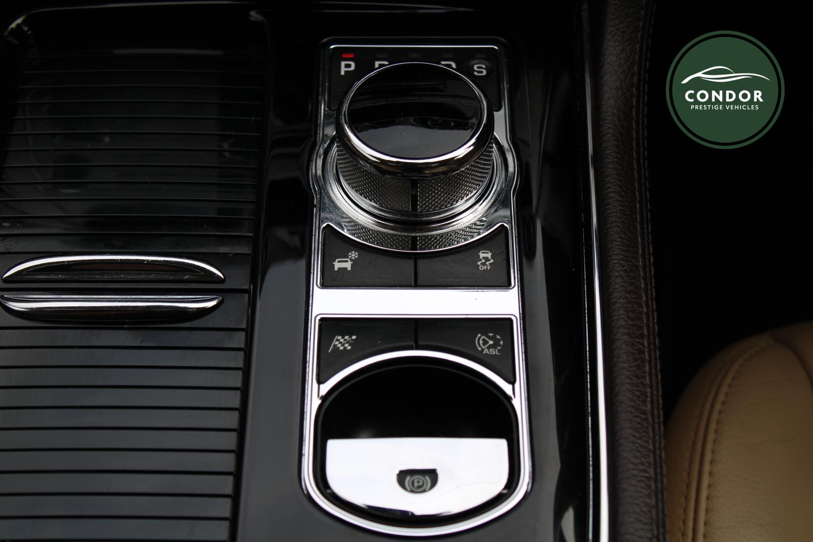 Jaguar XJ 3.0d V6 Luxury Saloon 4dr Diesel Auto Euro 5 (s/s) (275 ps)