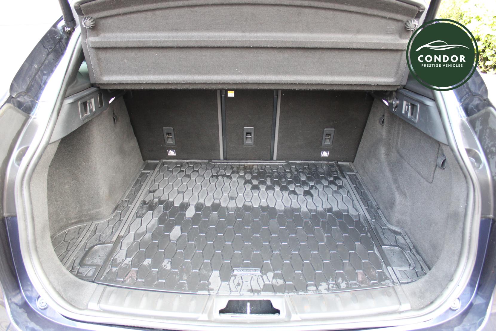 Jaguar F-PACE 3.0 V6 S SUV 5dr Petrol Auto AWD Euro 6 (s/s) (380 ps)