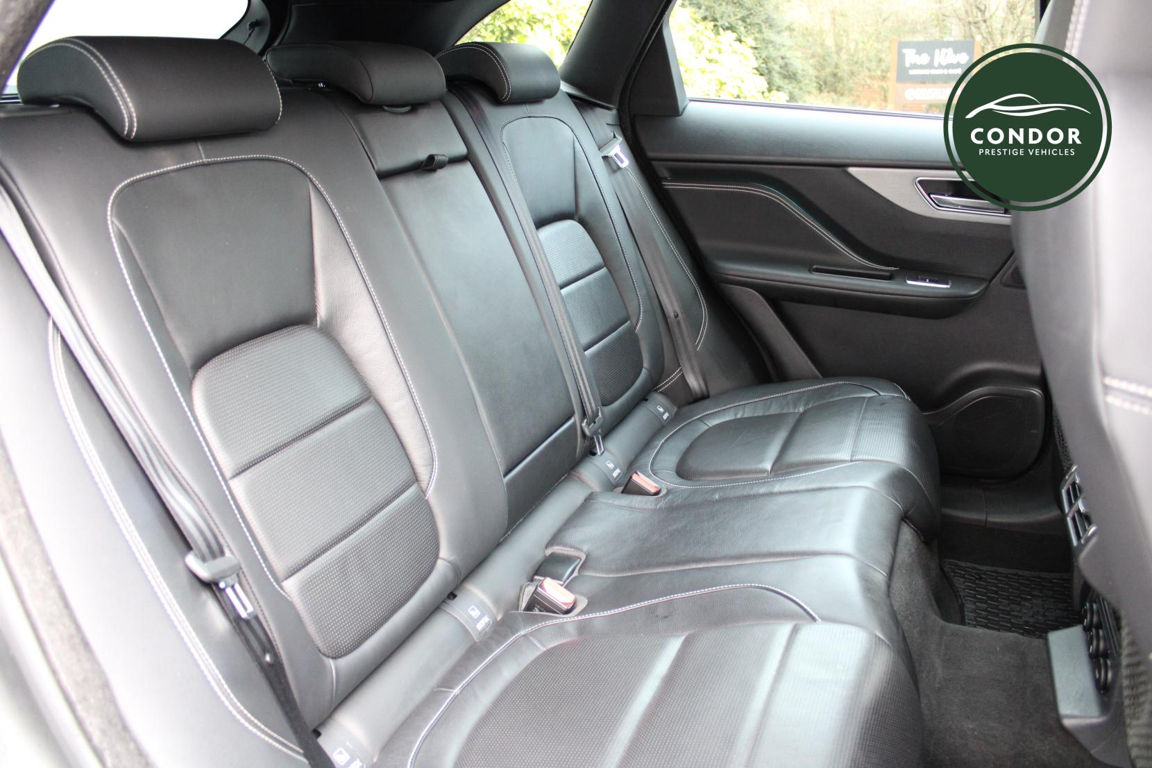 Jaguar F-PACE 3.0 V6 S SUV 5dr Petrol Auto AWD Euro 6 (s/s) (380 ps)