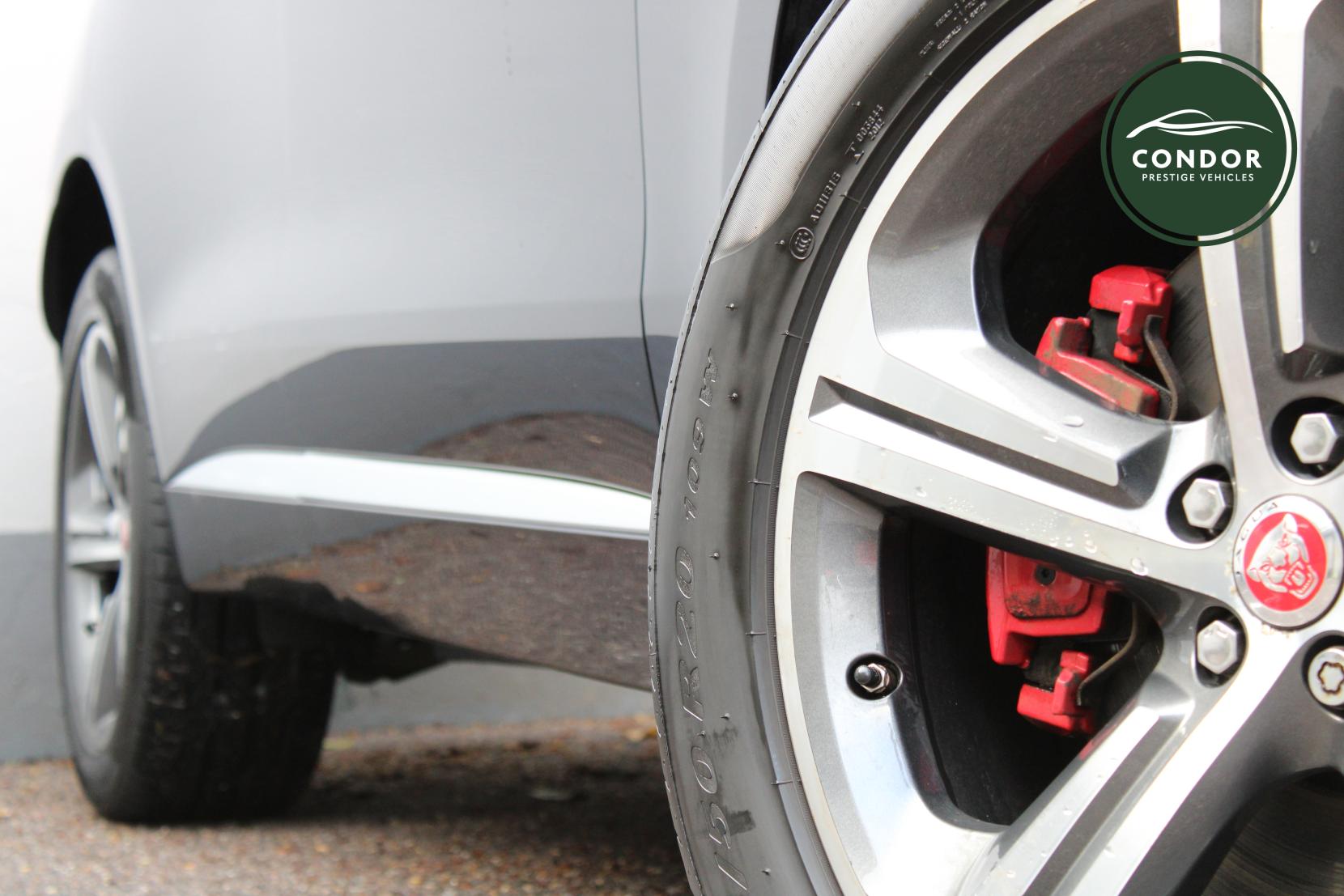 Jaguar F-PACE 3.0 V6 S SUV 5dr Petrol Auto AWD Euro 6 (s/s) (380 ps)