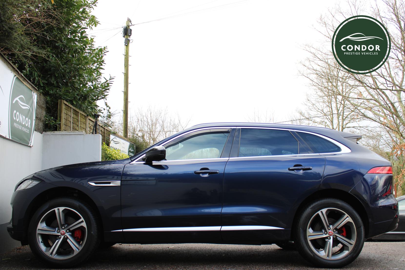 Jaguar F-PACE 3.0 V6 S SUV 5dr Petrol Auto AWD Euro 6 (s/s) (380 ps)