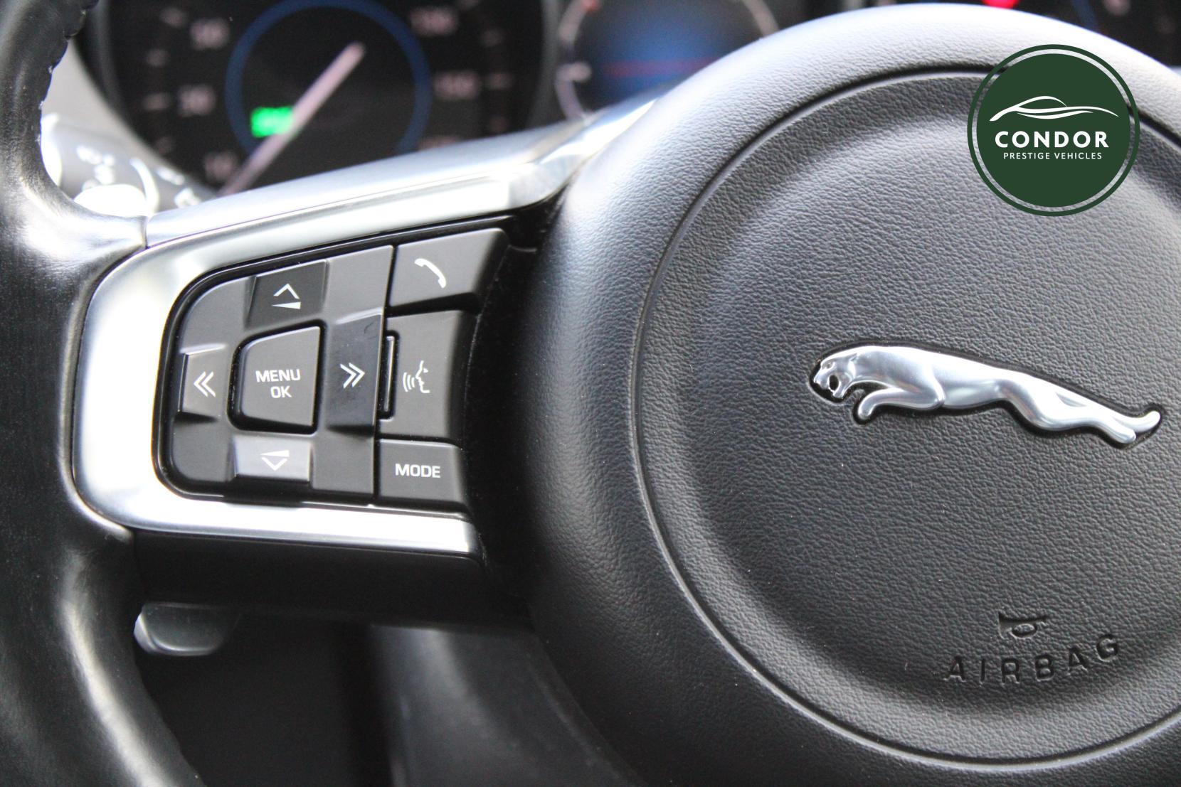 Jaguar F-PACE 3.0 V6 S SUV 5dr Petrol Auto AWD Euro 6 (s/s) (380 ps)