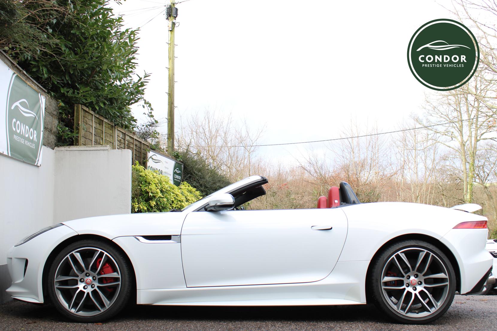 Jaguar F-Type 5.0 V8 R Convertible 2dr Petrol Auto AWD Euro 6 (s/s) (550 ps)