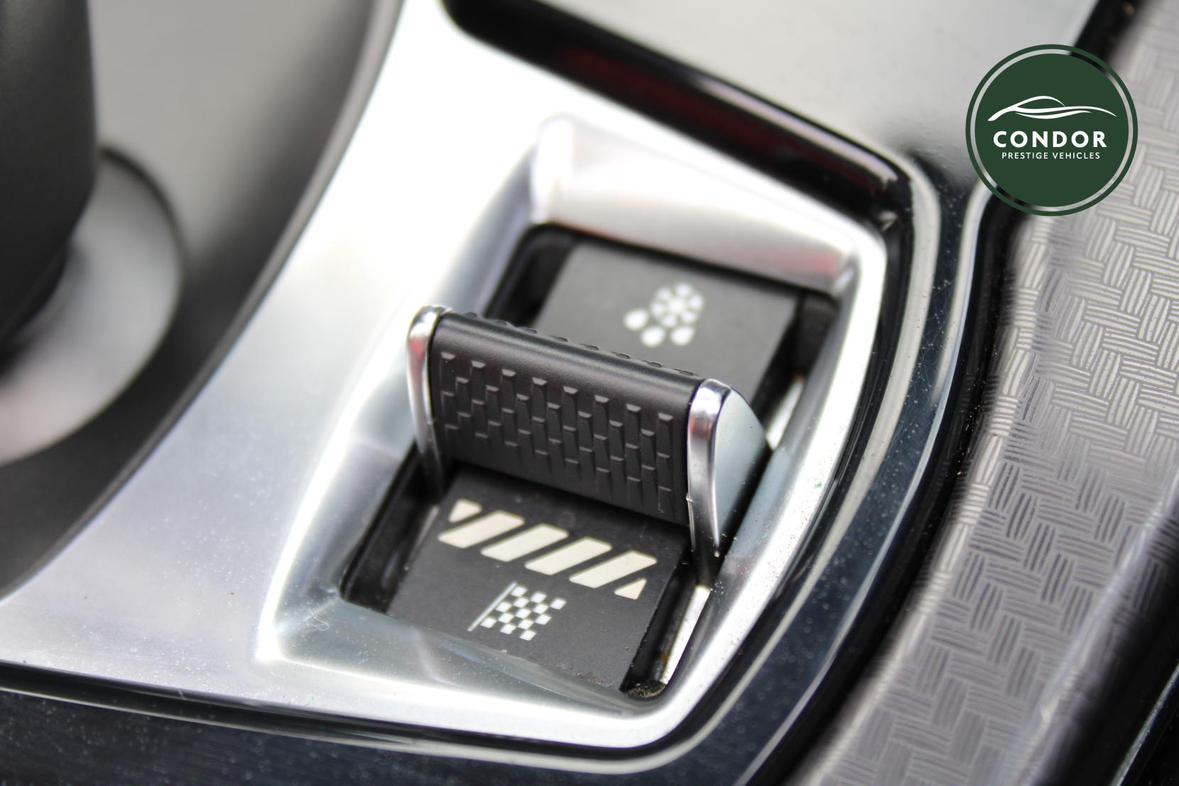 Jaguar F-Type 5.0 V8 R Convertible 2dr Petrol Auto AWD Euro 6 (s/s) (550 ps)