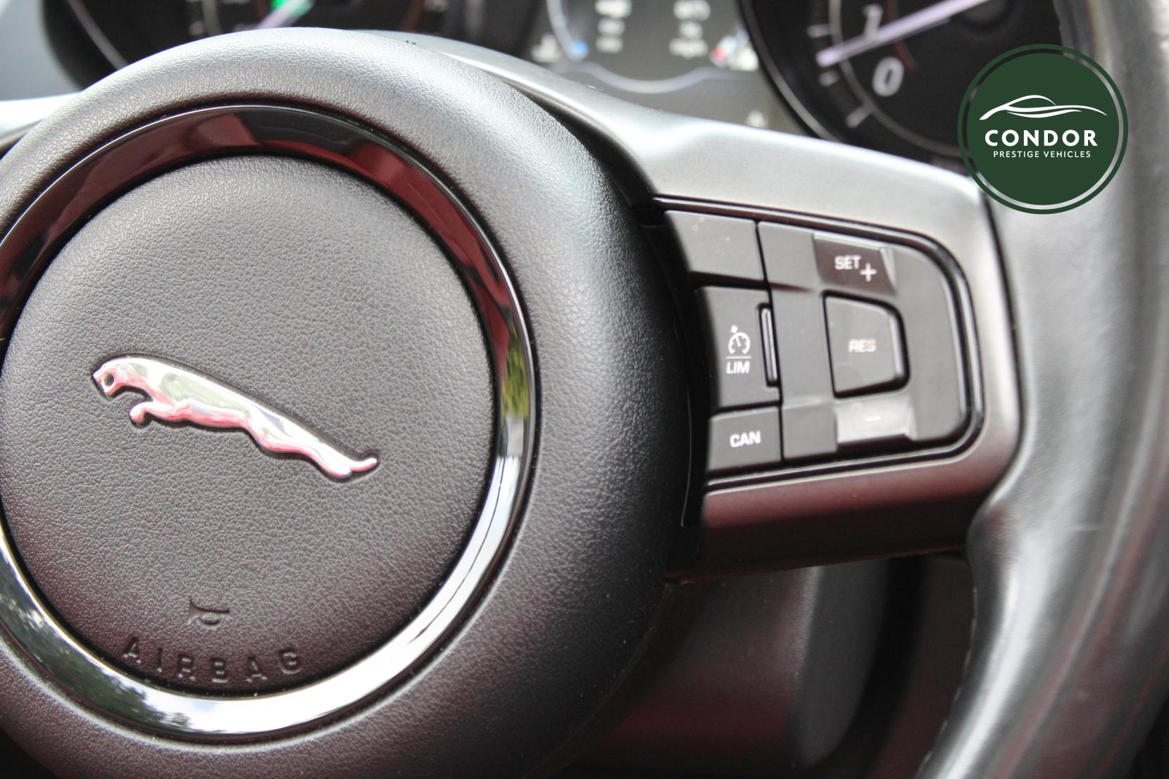 Jaguar F-Type 5.0 V8 R Convertible 2dr Petrol Auto AWD Euro 6 (s/s) (550 ps)