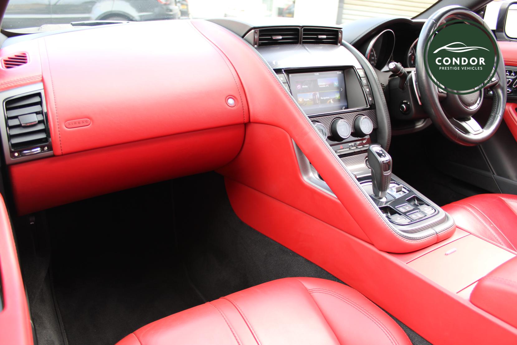 Jaguar F-Type 5.0 V8 R Convertible 2dr Petrol Auto AWD Euro 6 (s/s) (550 ps)