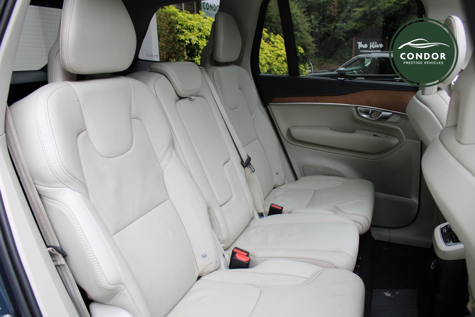 Volvo XC90 2.0h T8 Twin Engine 10.4kWh Inscription Pro SUV 5dr Petrol Plug-in Hybrid Auto 4WD Euro 6 (s/s) (407 ps)