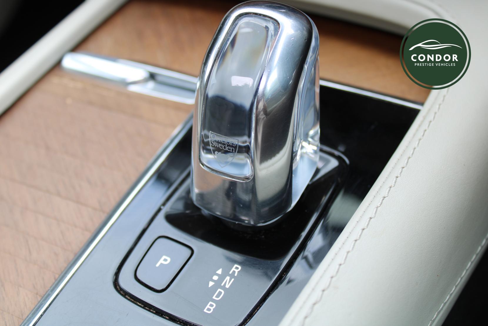 Volvo XC90 2.0h T8 Twin Engine 10.4kWh Inscription Pro SUV 5dr Petrol Plug-in Hybrid Auto 4WD Euro 6 (s/s) (407 ps)