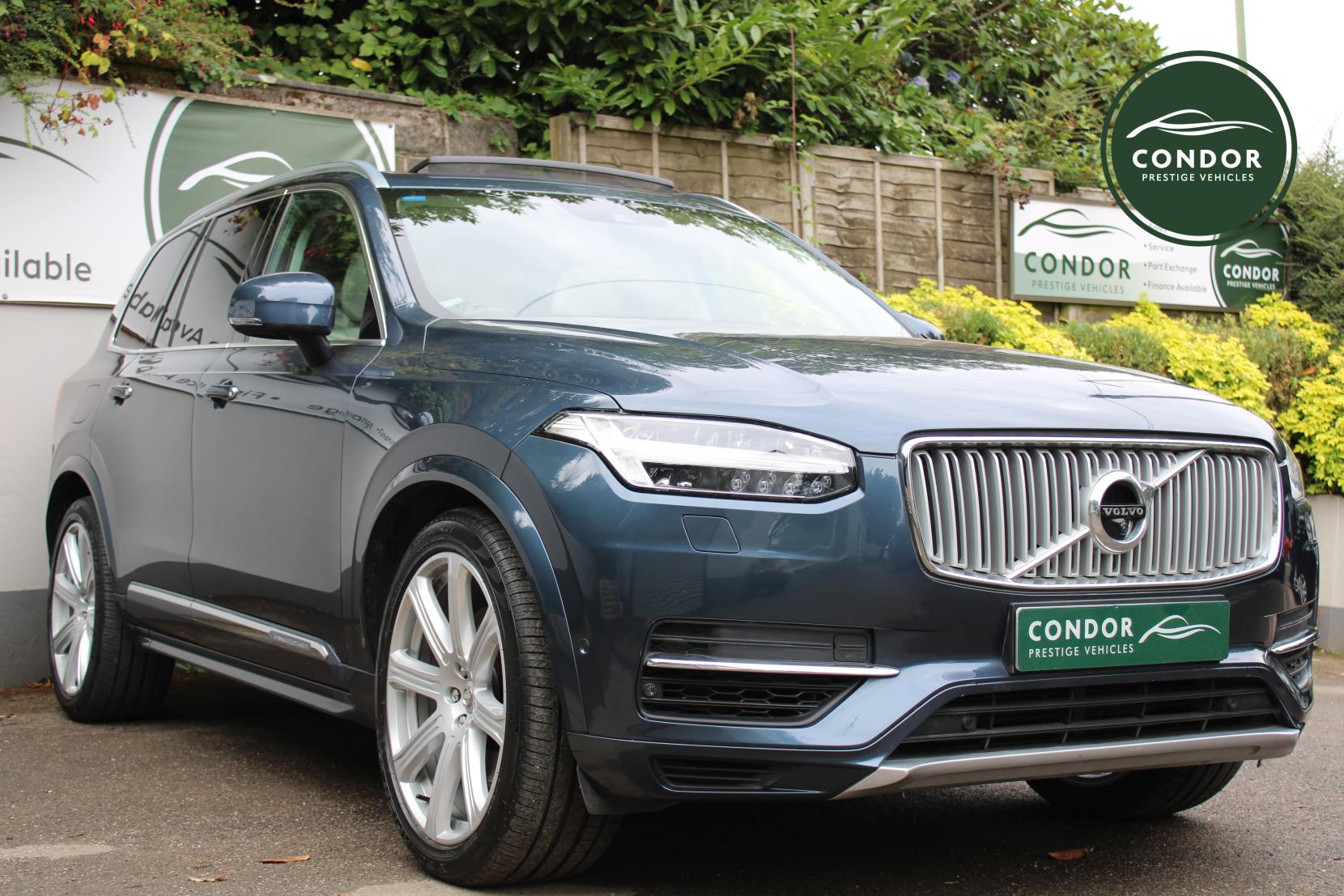 Volvo XC90 2.0h T8 Twin Engine 10.4kWh Inscription Pro SUV 5dr Petrol Plug-in Hybrid Auto 4WD Euro 6 (s/s) (407 ps)
