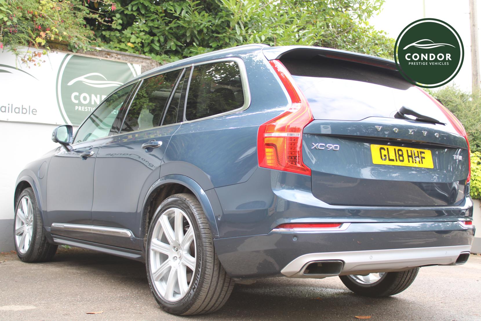 Volvo XC90 2.0h T8 Twin Engine 10.4kWh Inscription Pro SUV 5dr Petrol Plug-in Hybrid Auto 4WD Euro 6 (s/s) (407 ps)