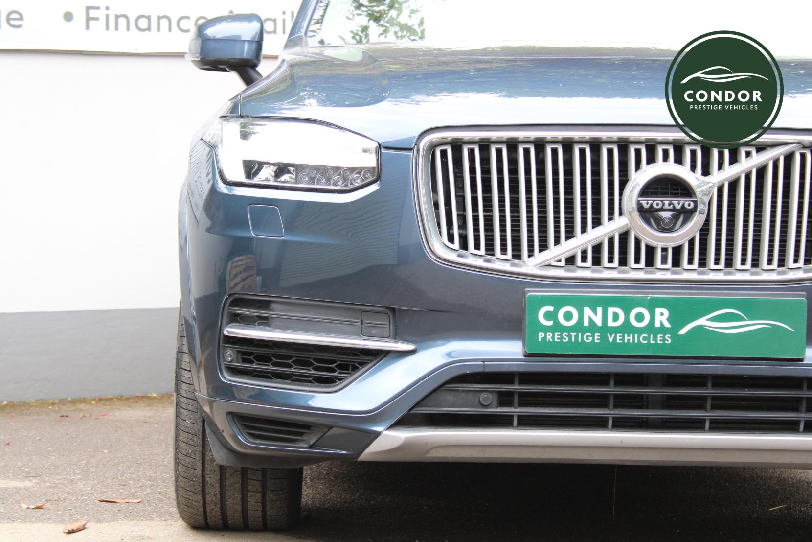 Volvo XC90 2.0h T8 Twin Engine 10.4kWh Inscription Pro SUV 5dr Petrol Plug-in Hybrid Auto 4WD Euro 6 (s/s) (407 ps)