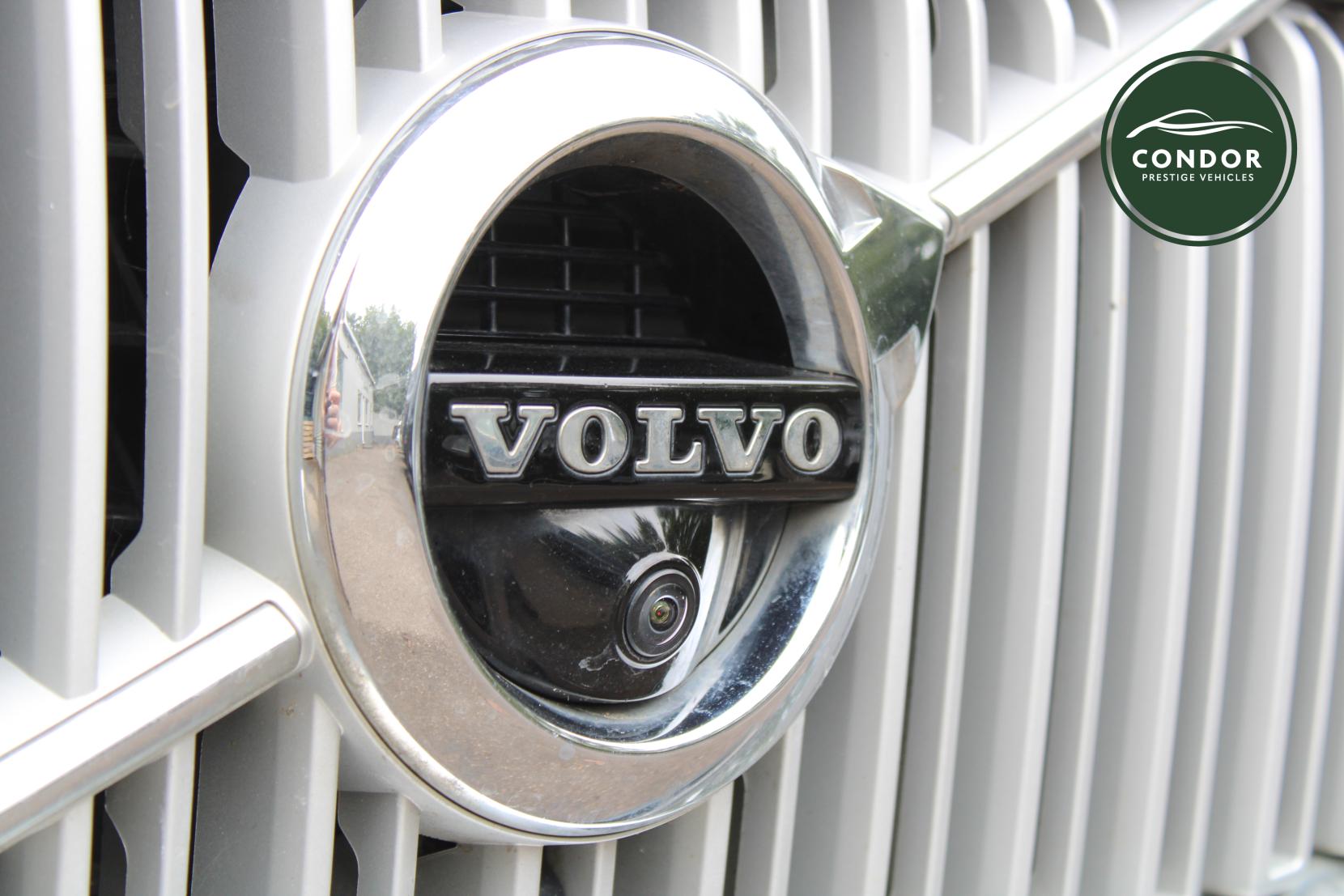 Volvo XC90 2.0h T8 Twin Engine 10.4kWh Inscription Pro SUV 5dr Petrol Plug-in Hybrid Auto 4WD Euro 6 (s/s) (407 ps)
